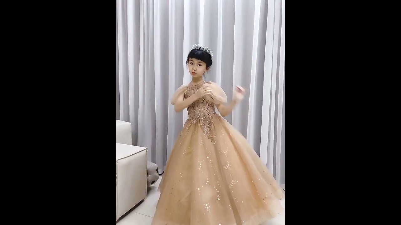 Chic Beautiful Champagne Birthday Flower Girl Dresses