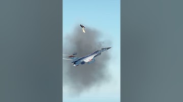 Pilot Ejects Seconds Before Fighter Jet Explodes Mid-Air!