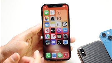 iPhone 12 Mini In LATE 2025! (iOS 26.1 Vs iOS 18.7.2, Battery Life, Lag, Upgrade To iPhone 17?)