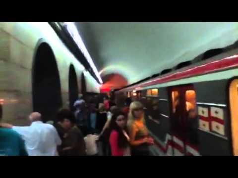 მეტრო გადაჭედილია