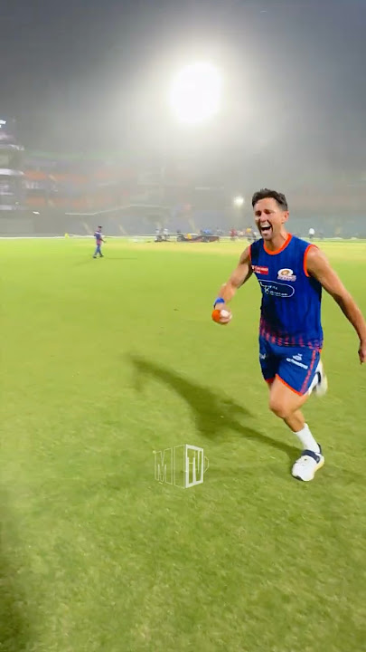 ⚡️Thunderstorm in Delhi and ThunderBoult is on the run 🏃‍♂️| #MumbaiIndians #PlayLikeMumbai