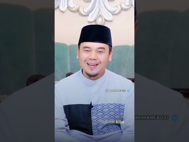 Cinta Terbaik Itu??? - Ustadz Hilman Fauzi #shorts #shortvideo class=