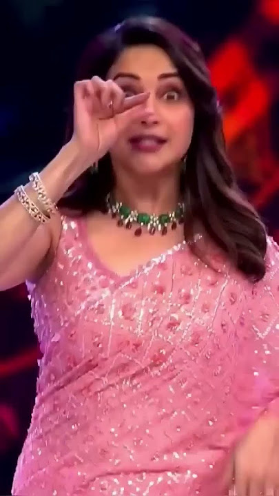 Madhuri Dixit Chane Ke Khet Mein song par dance || #whatsappstatus #shortvideo 💯💯🥰🥰💯