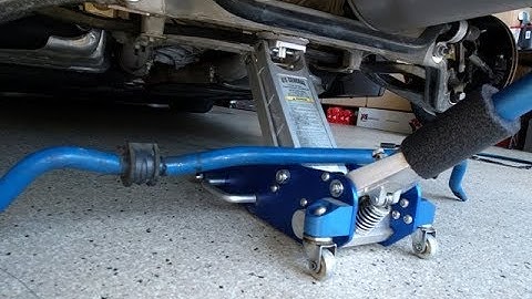 Corvette c6 z06 replace rear stock sway bar with T1 race sway bar by froggy