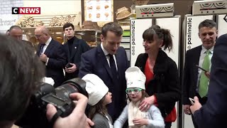 Salon de l'agriculture : Emmanuel Macron au contact de la population