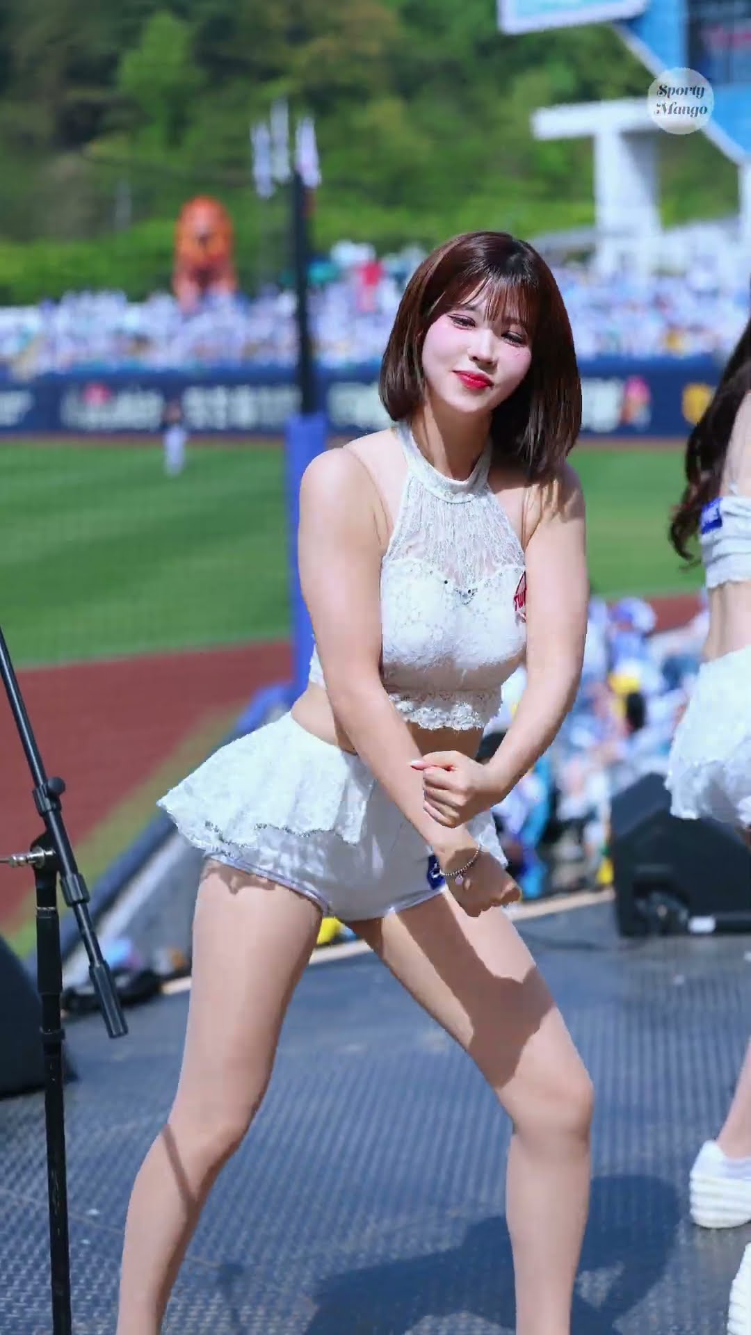 햇살 같은 박예은 치어리더의 으라차차 아웃송