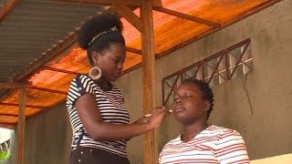 Fashion pioneers embrace natural hairstyles in Ivory Coast screenshot 1