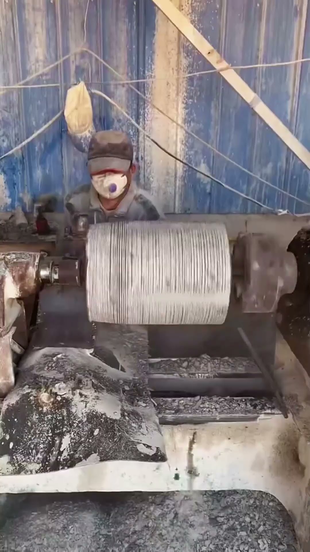 Process of making courtyard hollow stone bench- Good tools and machinery make work easy