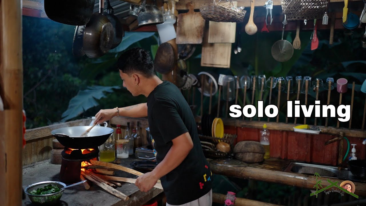 Life in the Mountain | Native Chicken with Coconut Milk | Birthday Celebration | Solo living