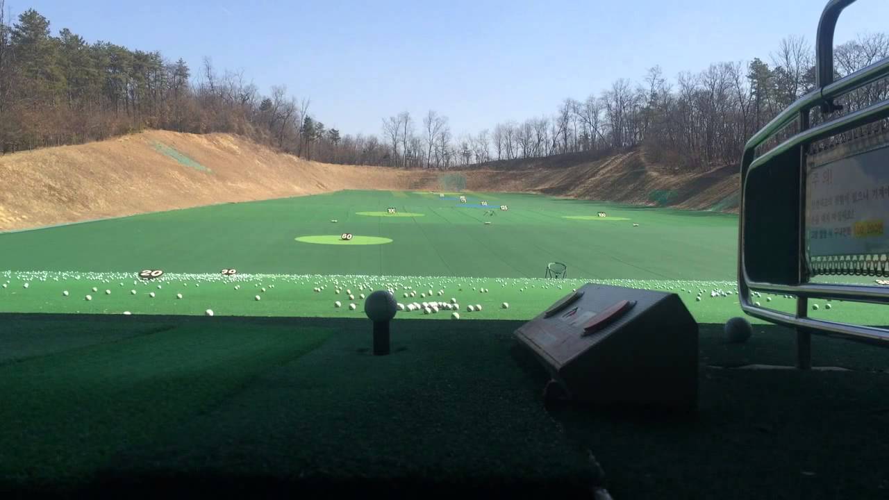 Bridgestone Golf J815 Driver shot