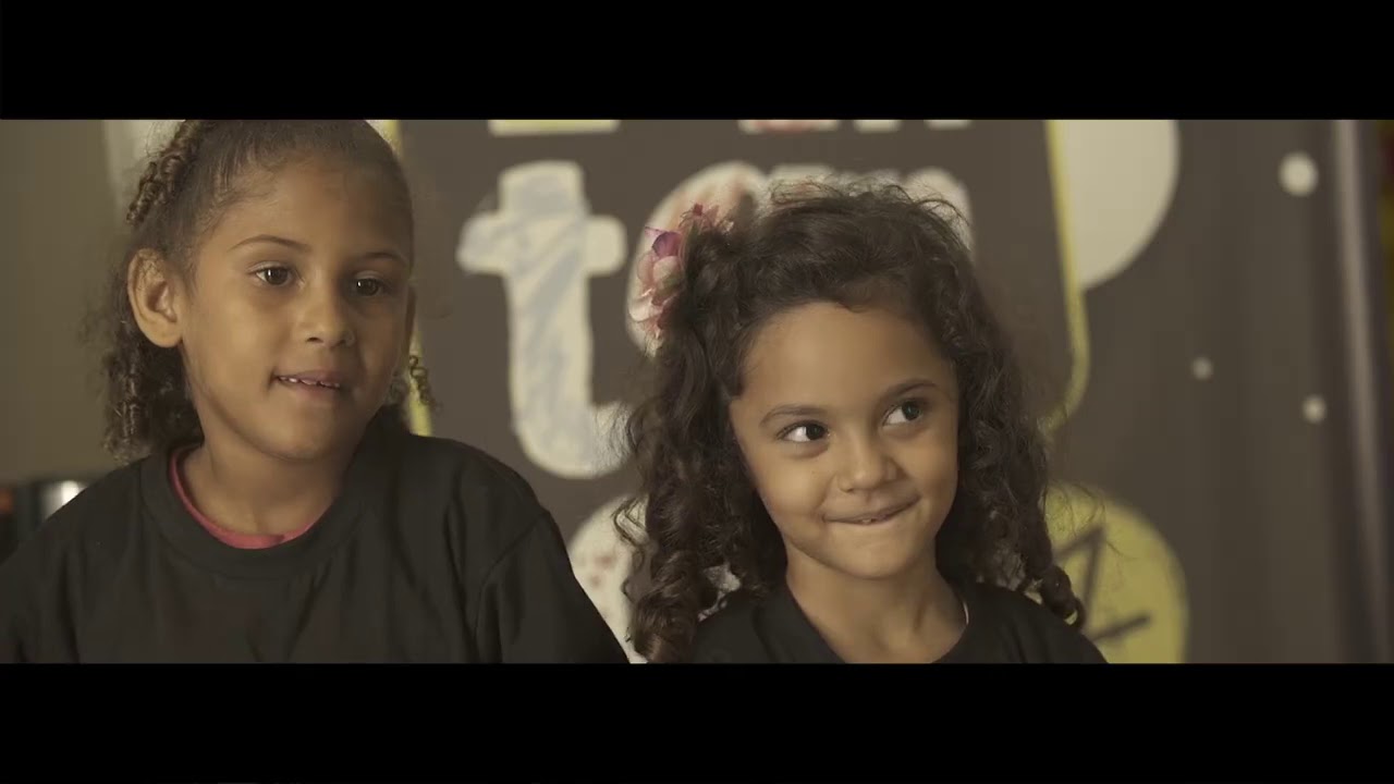 Teaser Buraco em Recife   Cia Elisabete Finger PR