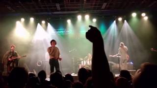 Koncerto kaj Disko de La Growlers
