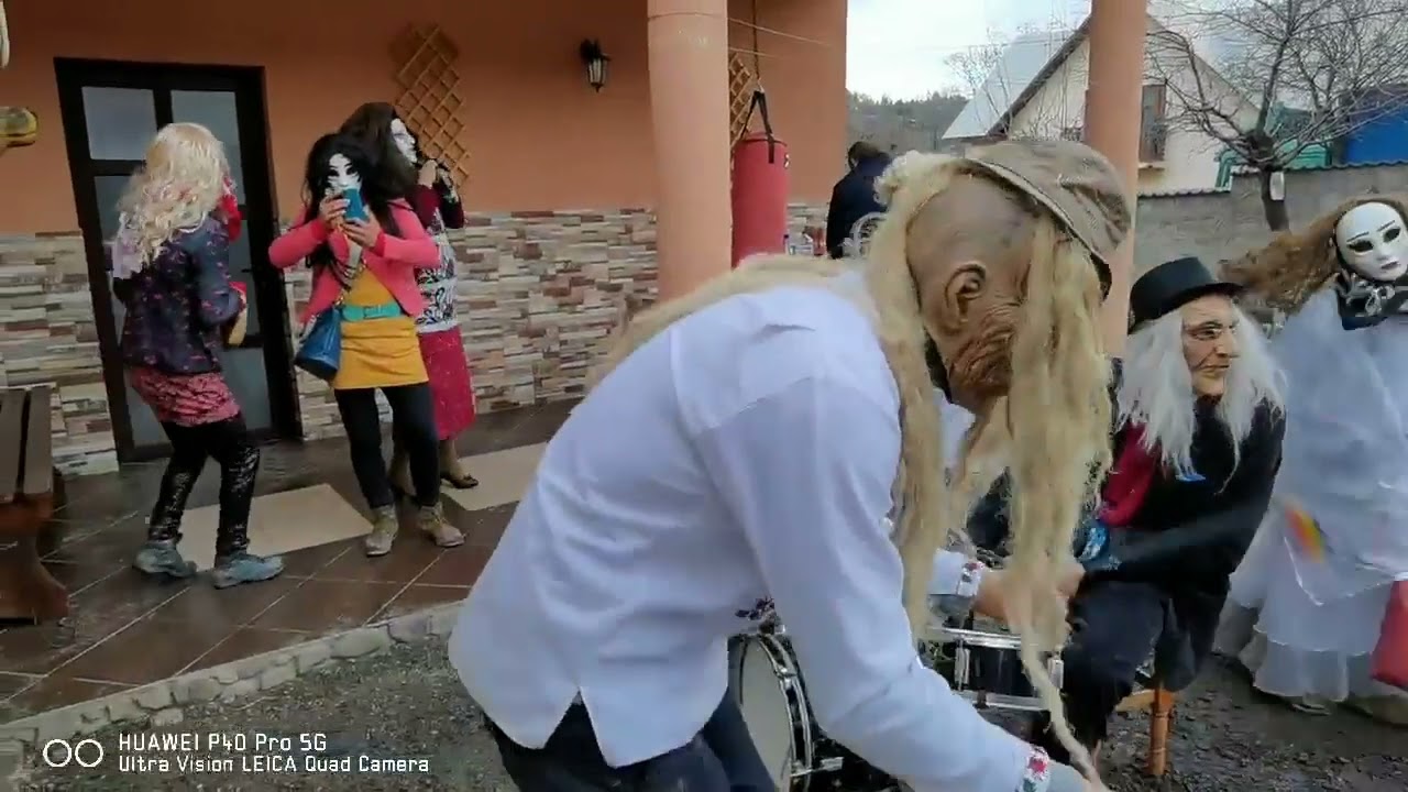 MASCATII DE LA NEREJU !!CELE MAI TARI TRADITII AMUZANTE  DIN NEREJU |  REVELION 2022