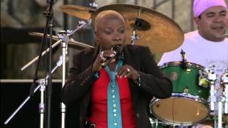 Angelique Kidjo - Bahia - 8/13/2006 - Newport Jazz Festival (Official)