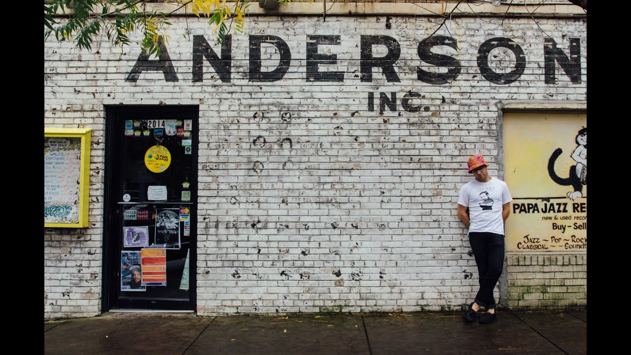 ET Anderson-Love is Not Live at Papa Jazz