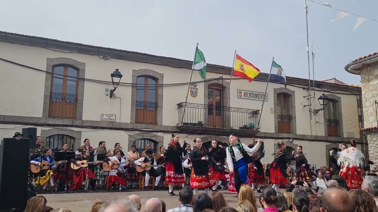 La Serrana de Piornal. La Flor del Cerezo 2024. Grupo infantil 