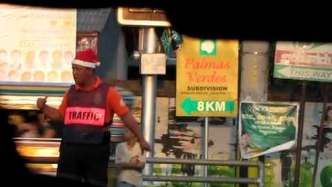 Traffic Cop Disco Dancing - Dagupan, Philippines