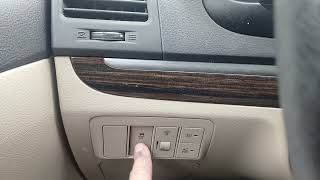 How to Turn Traction Control On & Off – Hyundai Santa Fe (2007–2012) | ESC Button