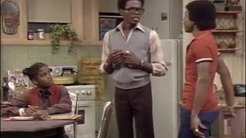 WHAT'S HAPPENING/ BASKETBALL 🏀 BRAIN 🧠/ S3/E3 /FULL EPISODE