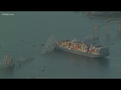 Bridge in Baltimore collapses after cargo ship crash