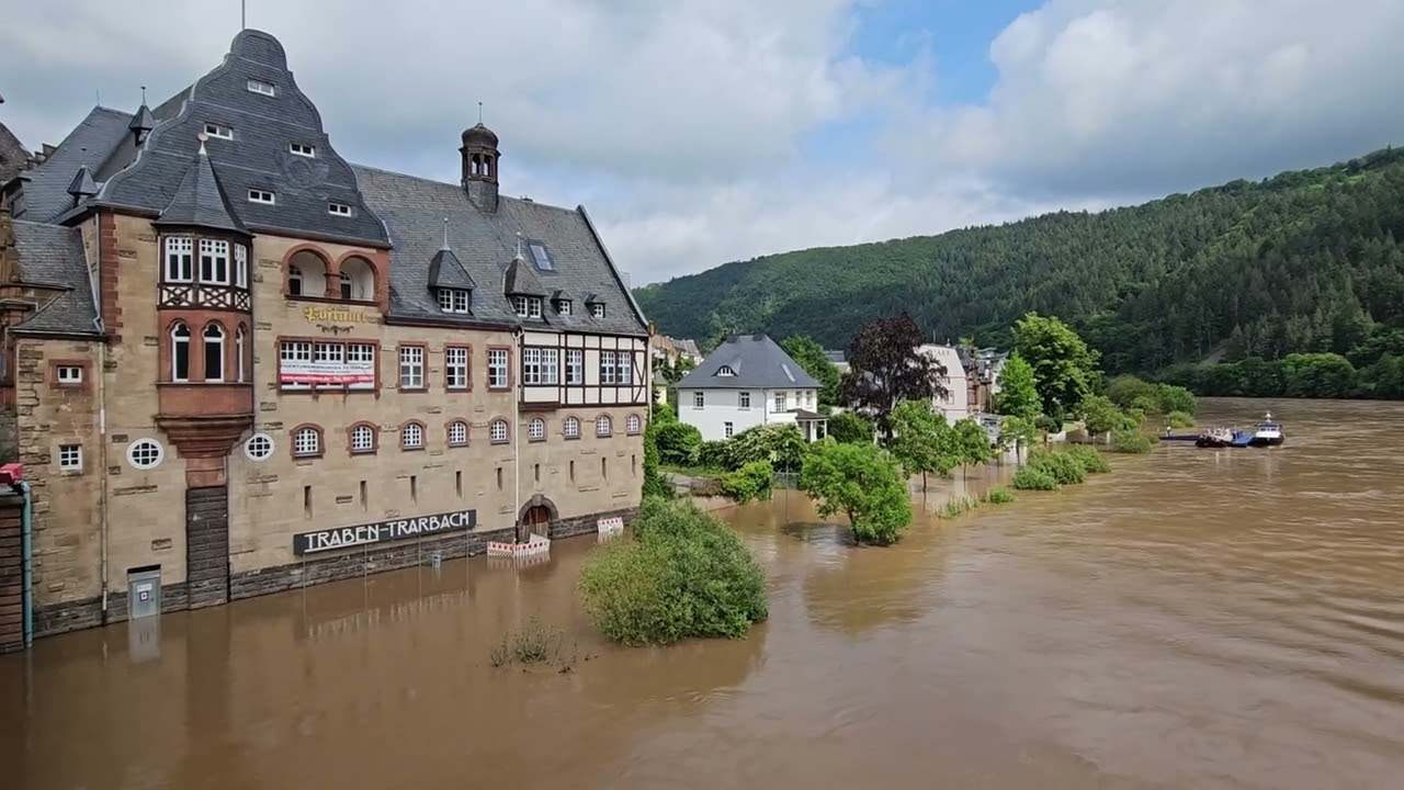 Mein Feind, die Flut - Frau Müllers und das Mosel-Hochwasser | SWR Doku