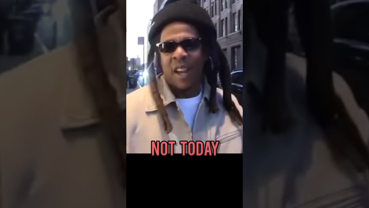 JAYZ НЕ ХОТЕЛ ОТВЕЧАТЬ НА ВОПРОСЫ TMZ.....