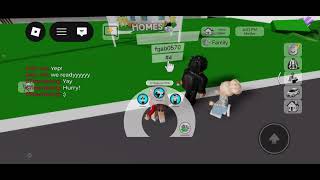 Report This Guy! #brookhaven #roblox #brookhavenrp #rbx 
