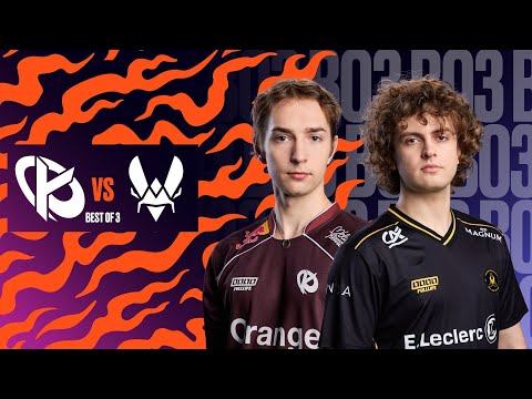 Official broadcast of VIT vs KC game 2