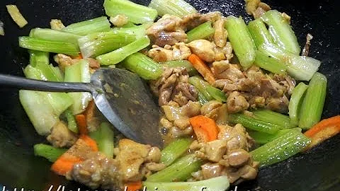 Hong Kong Recipe : Stir-fried Chicken with Celery - DayDayNews