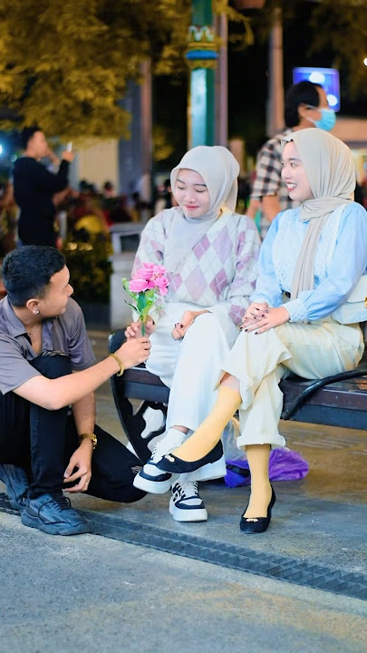 Prank saltingin ukhti cantik bikin baper☺️😍 #shorts #trending #viralshort