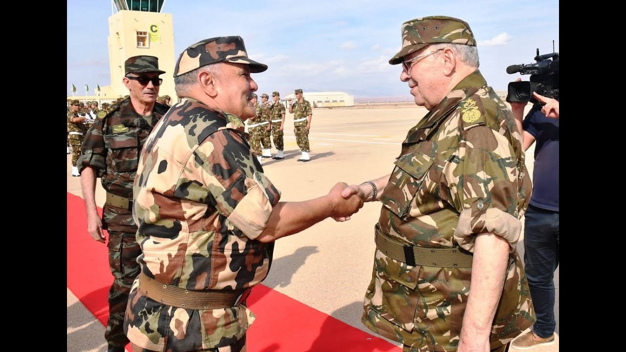 احتمال اغتيال قايد صالح  في ظل انقسام الحراك.مقطع من تعليقي  يوم تم توقيف الجنرالات توفيق طرطاق