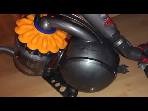 Dyson DC33c Origin beutelloser Bodenstaubsauger 750 W unboxing und Anleitung