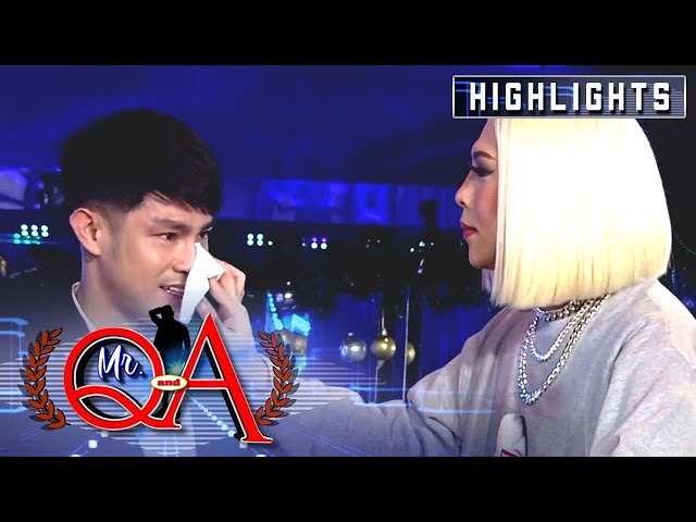 I saw Vice Ganda and asked her this… #viceganda #vicegandla #bradpitt