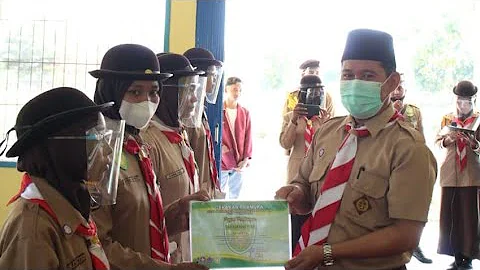 Acara penyematan tiska dan pelepasan anggota ambalan menjadi purna ambalan SMKN 1 Negara Batin.