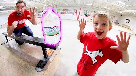 Father VS Son HUGE BOTTLE FLIP / Epic Trick Shots!