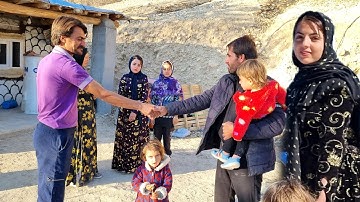 Nest of Kindness: The cooperation of Hossein and his little angels in repairing the sheepfold 🛠️👧👦
