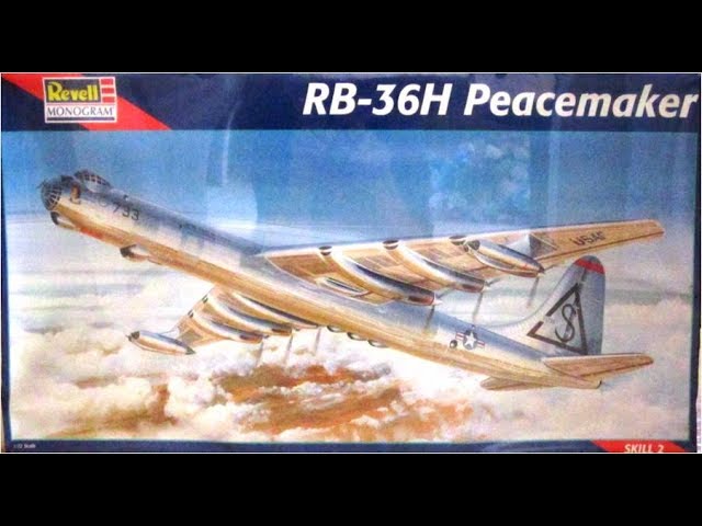 Testors : B-2 Stealth Bomber Spirit : 1/72 Scale Model : In Box Review 