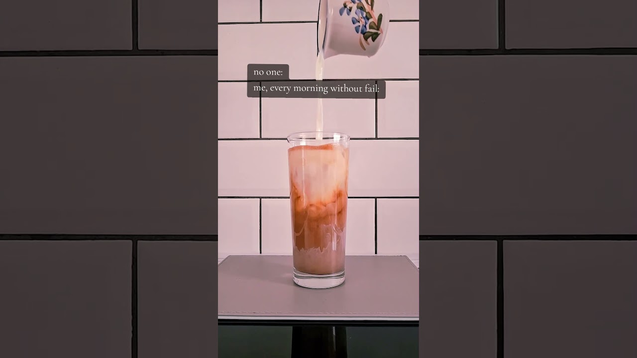 Morning girl series: making iced coffee like its a ✨️ritual✨️