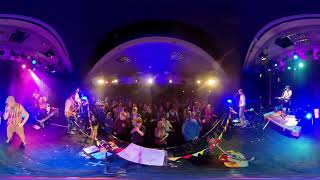 The Lancashire Hotpots - Do The Dad Dance (360 degrees) Live In Blackburn