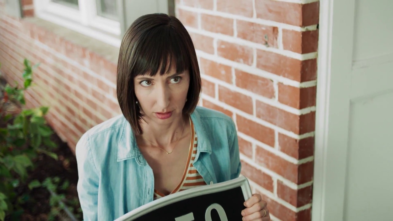 Gorilla Mounting Tape 2017 Commercial