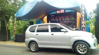 Om savira love music konser pinggir jalan