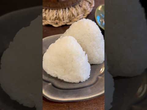 土鍋ごはんでおにぎりASMR🍙#土鍋ごはん#おにぎり#ASMR#料理動画#ゆりごはん#cookingvideo#japanesefood#onigiri