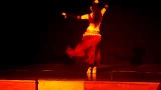 Tribal fusion Kizomba and Drum solo - Cora Tribal Bellydancer Resimi