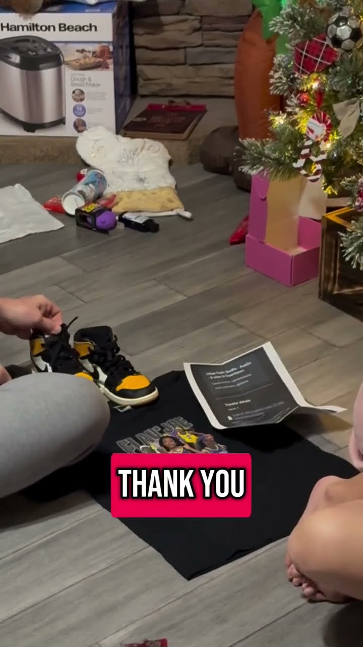 With the Flau’Jae shirt and everything? W holiday gift ?? (via kcole87/TT)