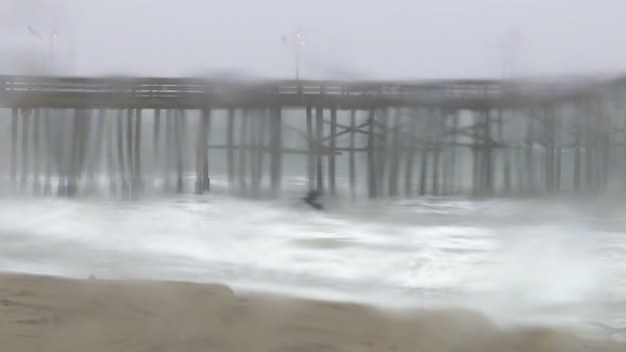 Powerful storm drenches Southern California - YouTube