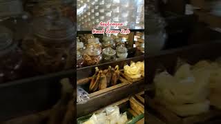 Angkringan Asik Dan Keren Buat Ngabuburit  Solo shorts short kuliner ramadan angkringan solo