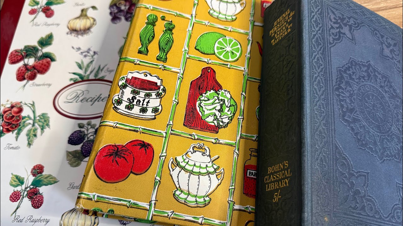 Flip through altered recipe book junk journals! 