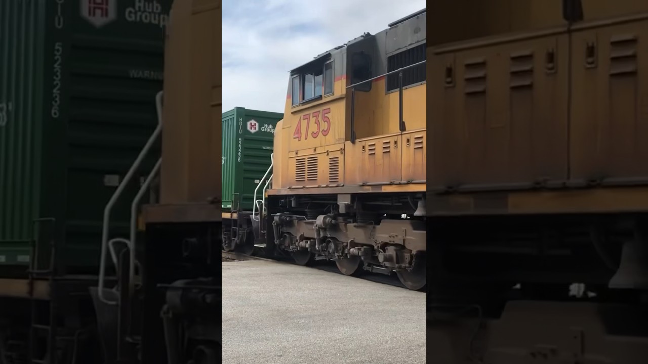 Ns eb intermodal with up sd70mac 4735