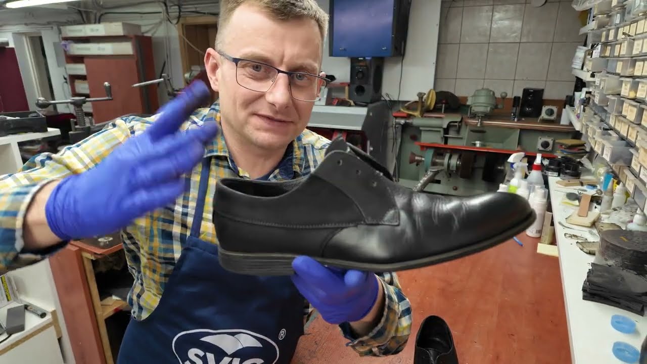 🔥 Profesjonalne czyszczenie butów skórzanych i zamszowych – usuwanie zabrudzeń po paście! 👞✨