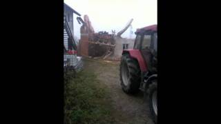 Case Traktor Hausabriss  extrem